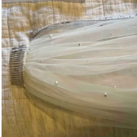 Cathedral Length Long Pearl Bride Veil with Comb - Picture 3 of 3